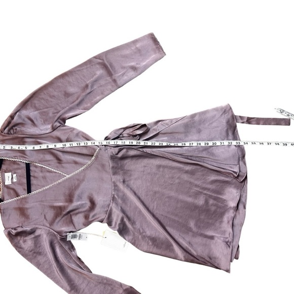 Aritzia Wilfred Mademoiselle Satin Longsleeve Dress - Picture 16 of 16